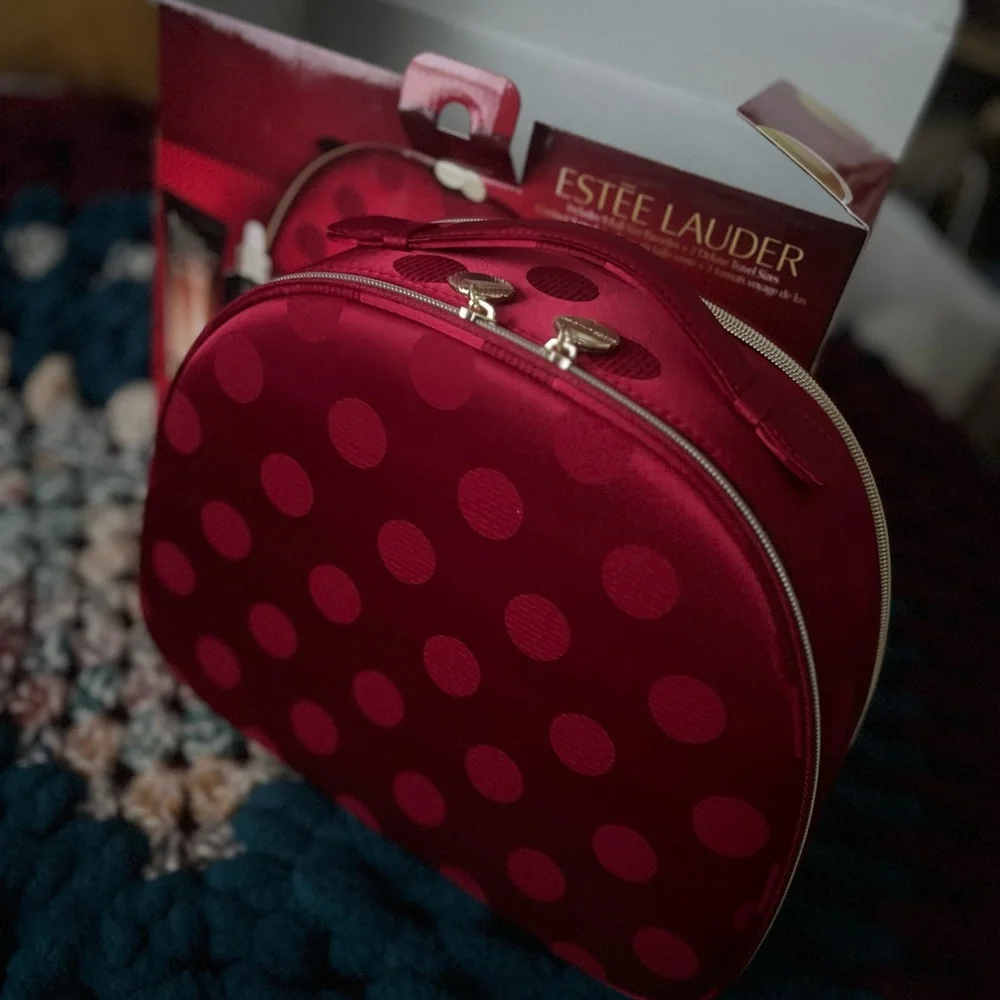 Estee Lauder Red Polka Dot Satin Tote NIB makeup not included - Picture 1 of 7